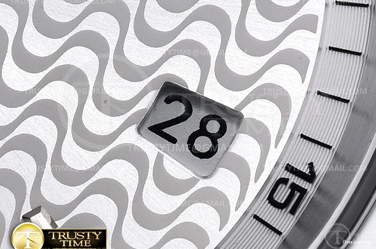 1031 OMG0659 – Aqua Terra 150m